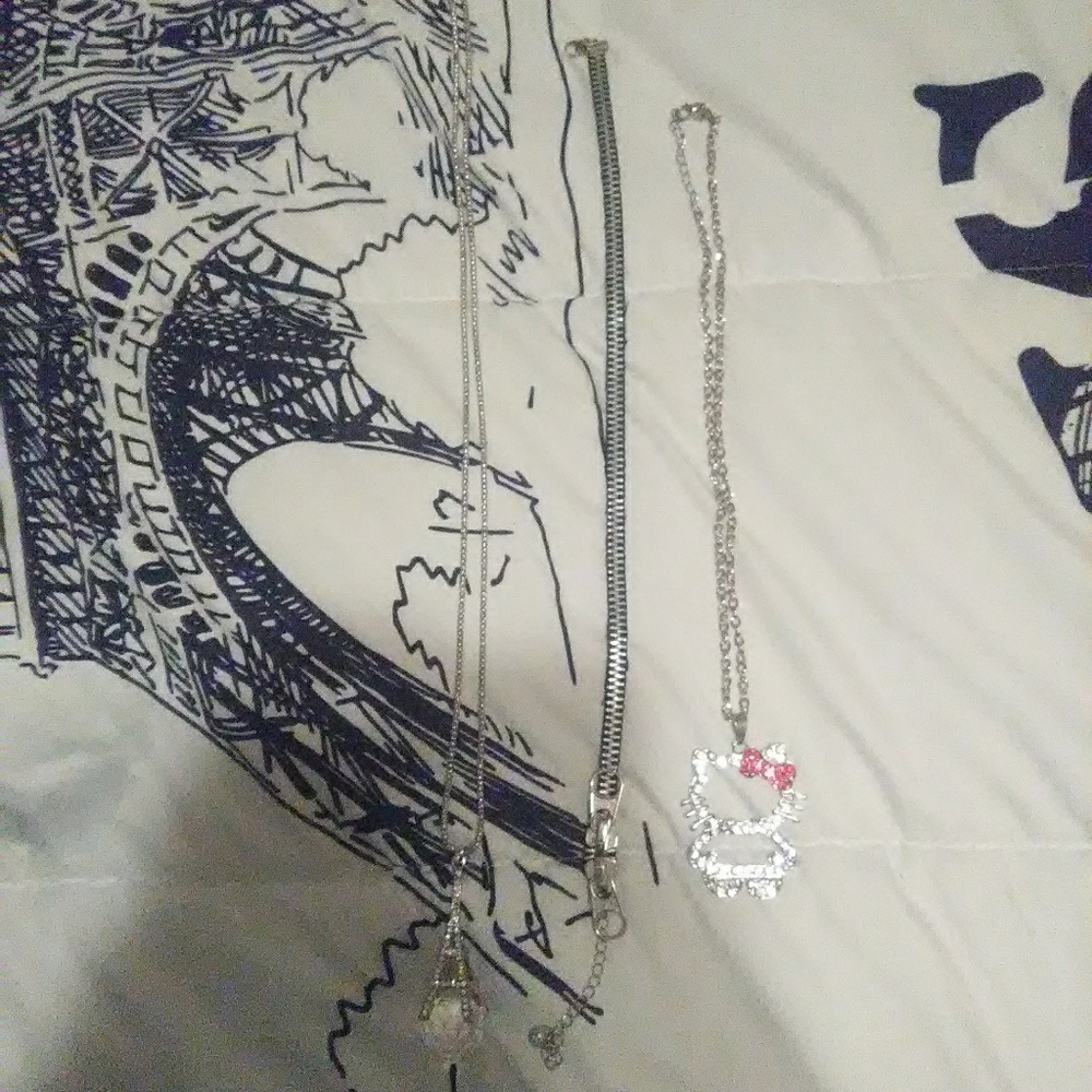 Paris necklace